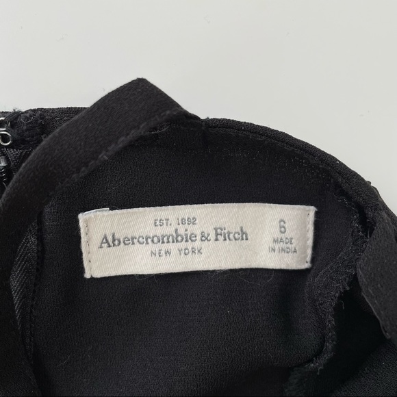 Abercrombie & Fitch Square Neck Strappy Back Romper - Picture 5 of 5